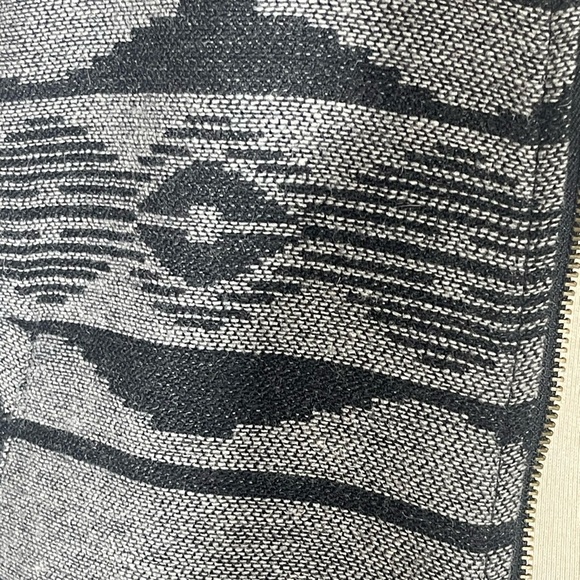 Bentee charcoal and black Aztec tribal pattern bomber jacket new pockets large - Picture 4 of 9